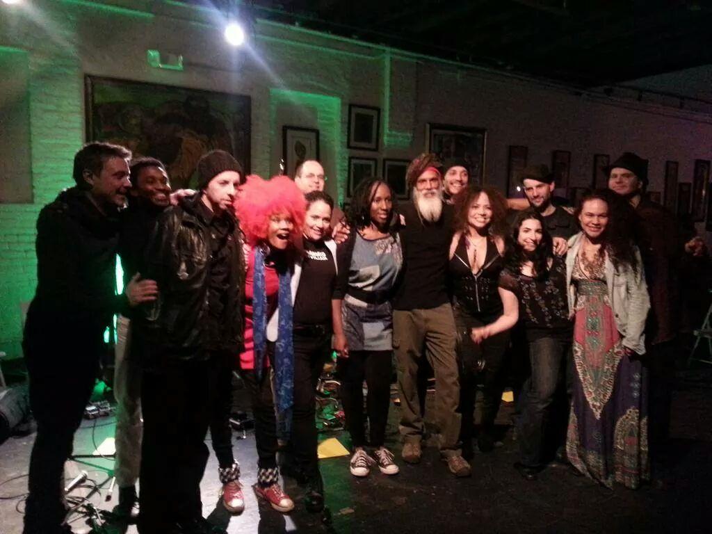 Earthdriver's tweet image. What an amazing and talented crew last night at SHIFT 4.11!! #JuliannaForlano #SugaBush #ShapeshifterLab
