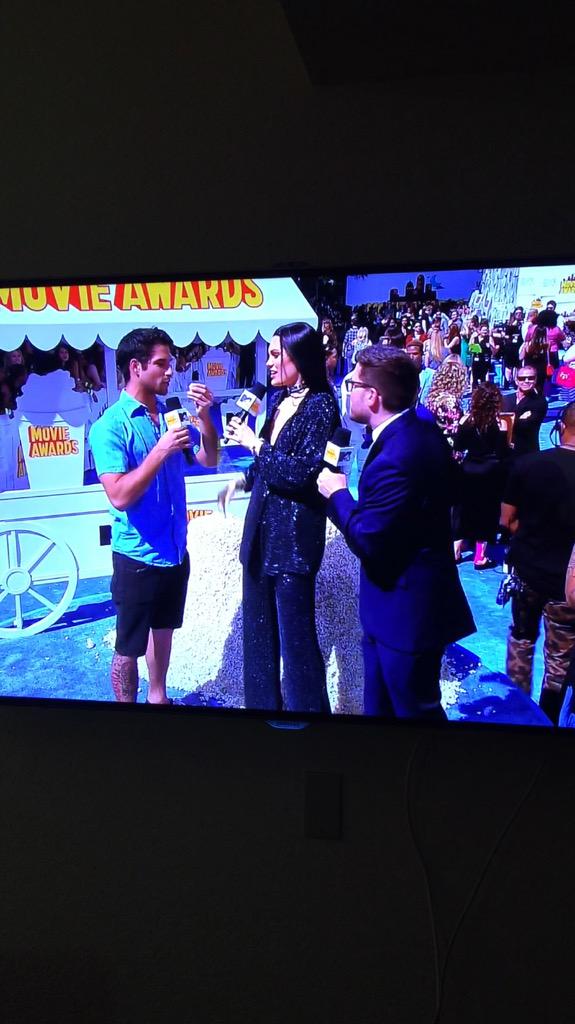 NicelyFollow's tweet photo. "@Teenobrienwolf: Tyler Posey on MTV #VoteThomasMTV http://t.co/QIjpnkIWcN"