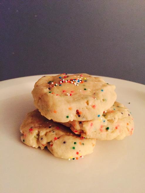 lsumner2's tweet photo. #sprinklesmakemehappy http://t.co/TkbdlXnODh