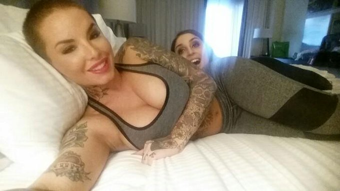 Haaayyyy @stephaniejoplin http://t.co/tXxpxH2T5a<a class="tags" target="_blank" title="On Twitter" href="/?out=eyJ0eXAiOiJKV1QiLCJhbGciOiJIUzUxMiJ9.eyJpYXQiOjE3MTg3MDI5ODEsImlzcyI6InR3cG9ybnN0YXJzLmNvbSIsIm5iZiI6MTcxODcwMjk4MSwiZXhwIjoxNzUwMjM4OTgxLCJyZWRpcmVjdF91cmwiOiJodHRwczovL3R3aXR0ZXIuY29tL3N0ZXBoYW5pZWpvcGxpbiJ9.l_IFzO6ASv8Z8LN_PyUQuGbmoXvSYf2ufuqW1F8FlB9HevH_PqMNfLb0tbH-9Y2Qw0ffMSBTDrtkSPBYxON6Ww">@stephaniejoplin</a><a href="/tag/mackmonday"class="tags"><span>#mackmonday</span></a>