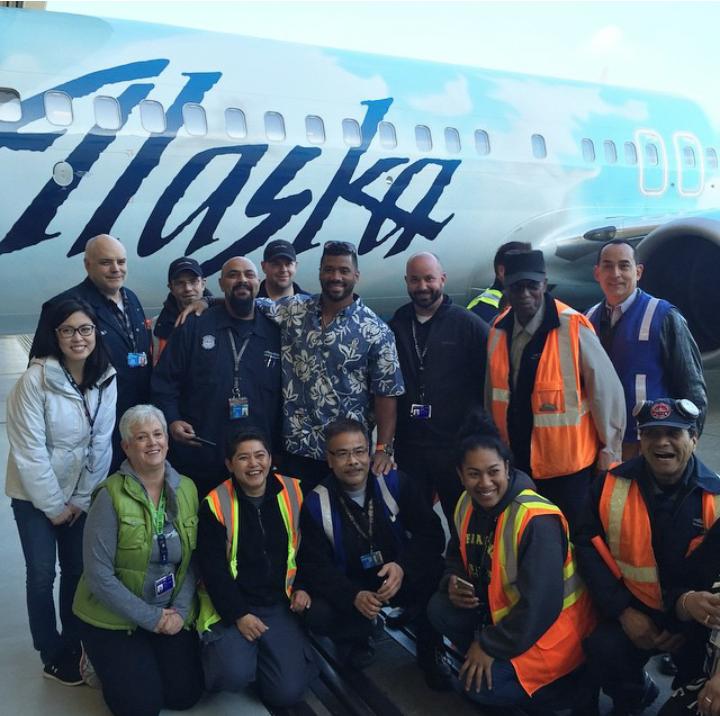 RussWilsonDaily's tweet photo. RT "@DangeRussWilson: Thanks @alaskaair for providing a boeing charter for my teammates and I to go on our annual... http://t.co/hOp0xX1PPl