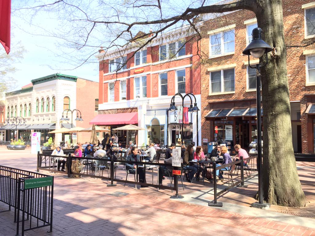 Had an awesome brunch with the fam at our restaurant downtown. <a href="/gritcoffee/">Grit Coffee</a> #gritdowntown #cville #outdoorseating