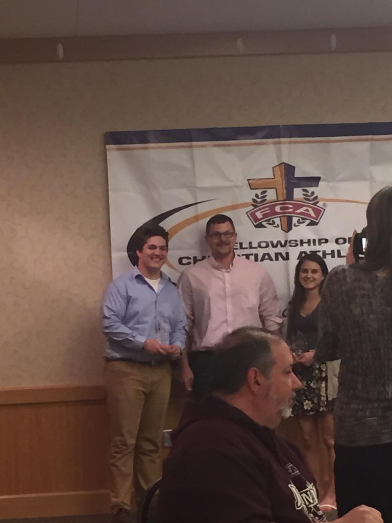 CoonRapidsFCA's tweet photo. Very proud of these leaders accepting the "Influence" award at the FCA banquet #FCAImpact http://t.co/LLZrshEdvP