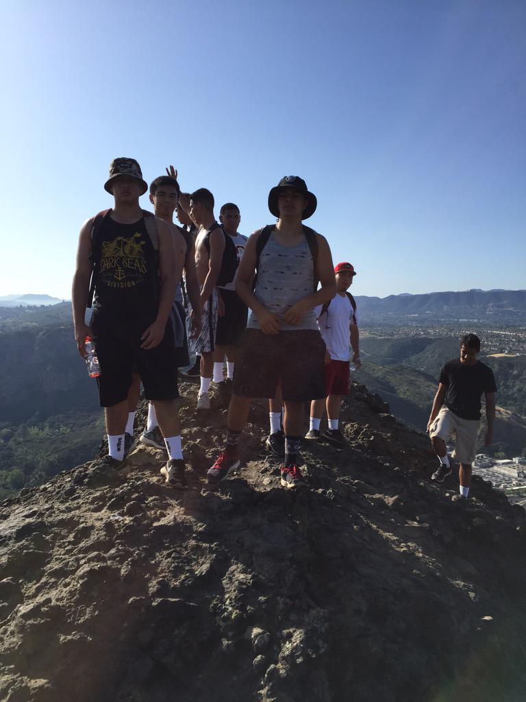 12thmanOHS's tweet photo. Did a beautiful hike yesterday #OHSfb2015 #hikingrules #OHS12thman #joinus http://t.co/0lApDvdIWe