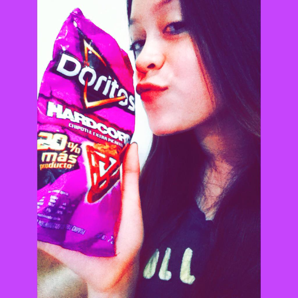alejandrav_1's tweet photo. #DoritosHardcore😈 #Love #InstaSize #Tokio💜💜💜 http://t.co/JZFW3Cy2U1