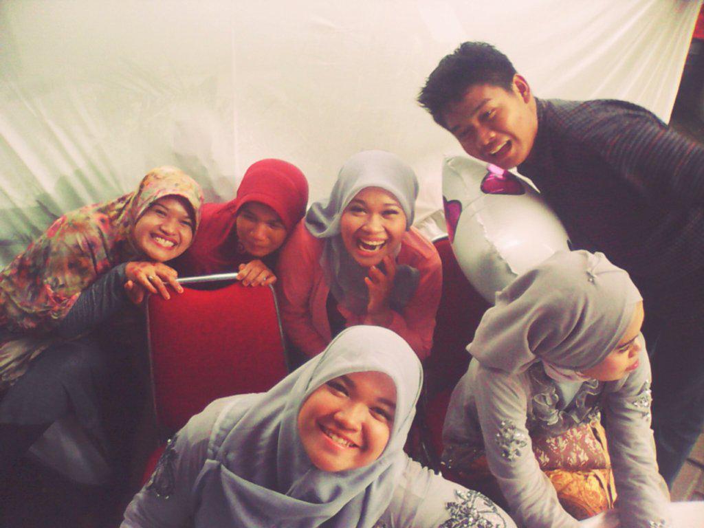ImeldSinta's tweet photo. http://t.co/EIQGV3t67r