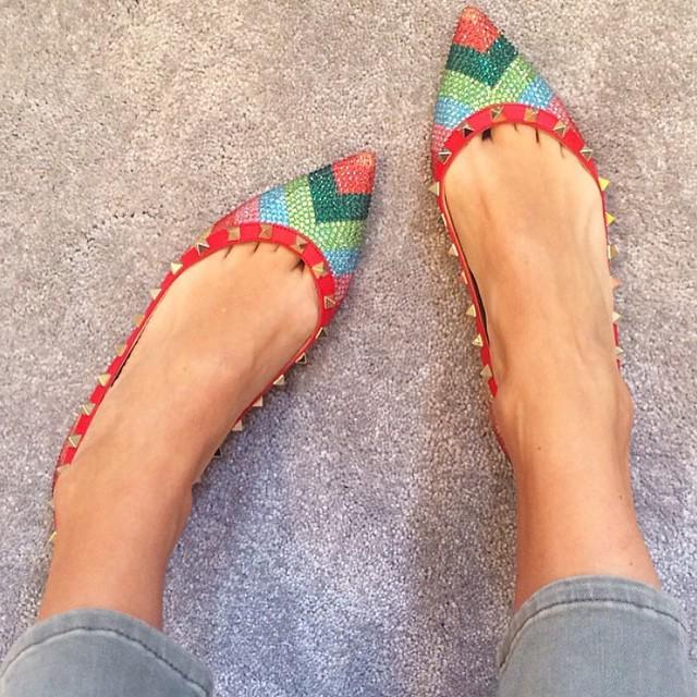 MaisonValentino's tweet image. Making Monday morning easier. #rockstud #ballerinas #1973collection image via @inmystyle instagram.com/p/1ZxOaqvt3L/