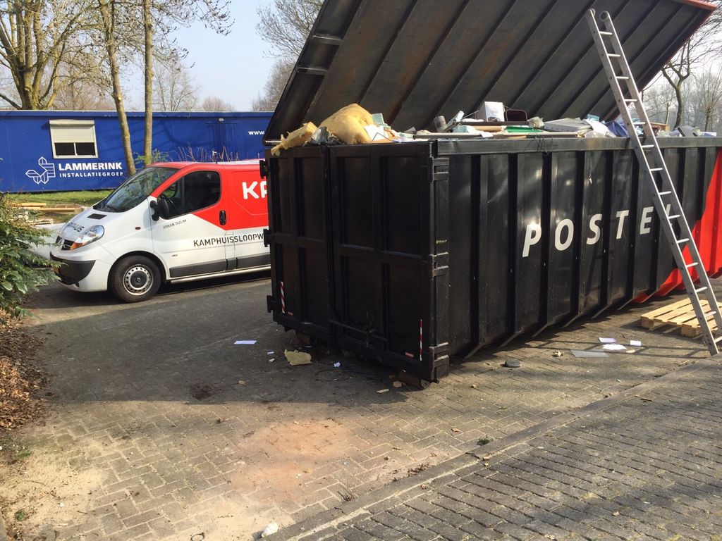 kamphuissloop's tweet photo. Er wordt weer hard gewerkt bij #DeWiemsel in #Ootmarsum. @StegginkBouw #Lammerinkgroep @Generatoren #Posteltransport http://t.co/Dh0SCRPyxl