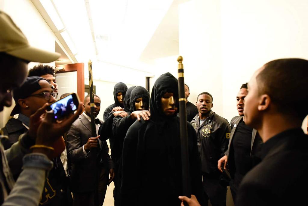 TerranceMoore_'s tweet photo. @RhoNuAlphas 
SP'15 Probate pictures up 📷👇👀
https://t.co/t1HWdec46g http://t.co/yn8ymKOQR6