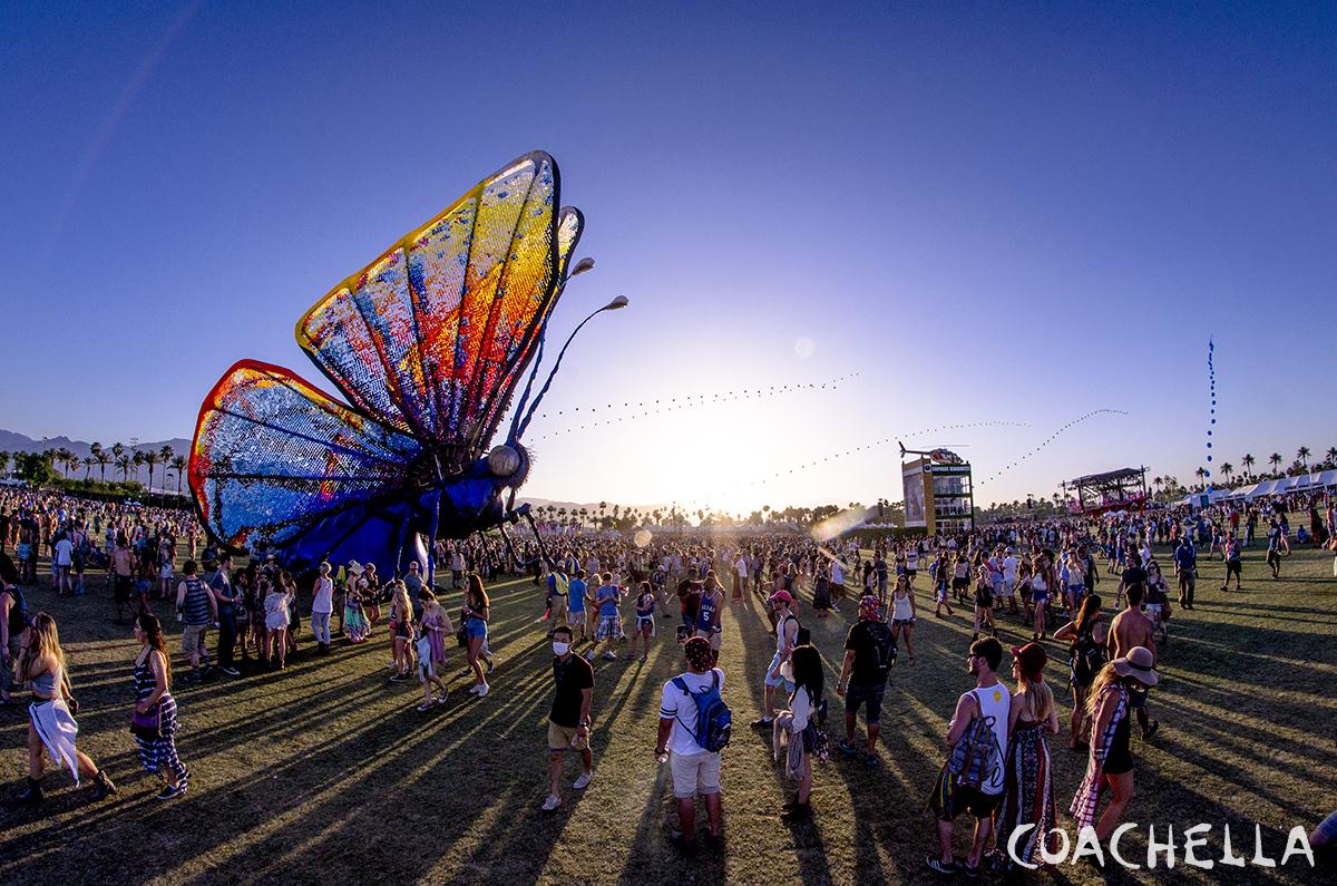 coachella's tweet photo. Sunday sunset http://t.co/Ba7z01VVrL