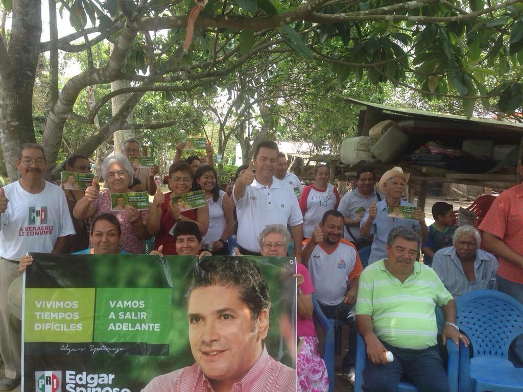 MeloPrigada's tweet photo. Convoca @EdgarSpinoso a un gran pacto de unidad los San Rafaelenses nos unimos al llamado #SpinosoSÍcumple http://t.co/8uo2fIdC1B