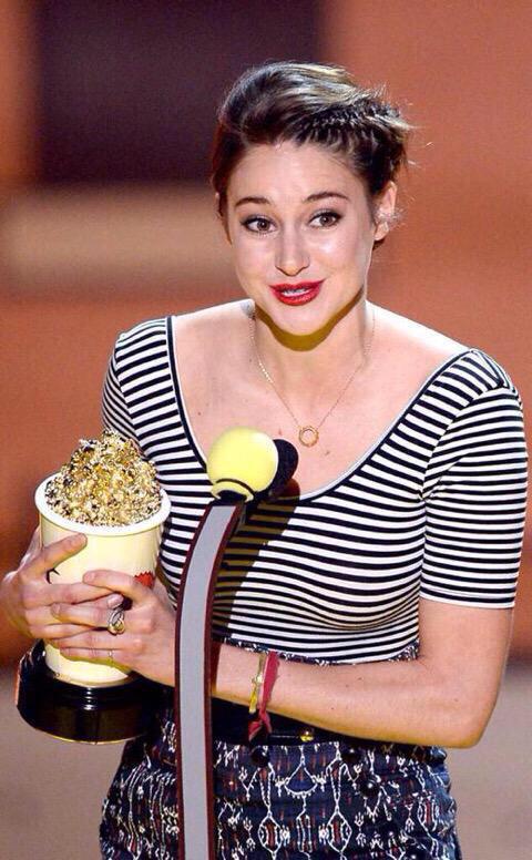 Divergentnj's tweet photo. I FREAKING BLINKED http://t.co/79Uac4N5VN