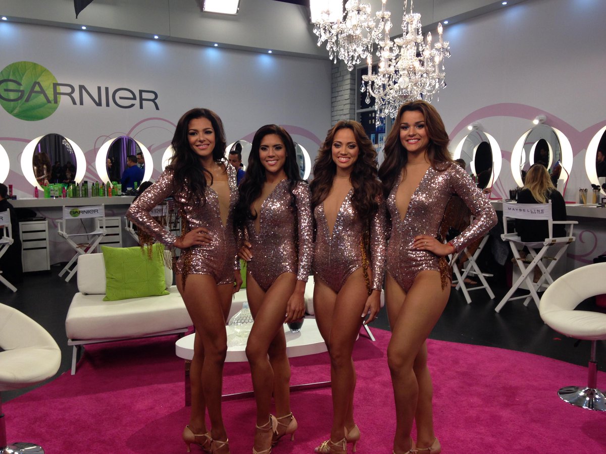 NuestraBelleza's tweet photo. ¡#WestCoast haz RT si ya estás viendo la #NBLGranFinal! http://t.co/kJq3RvJcfQ