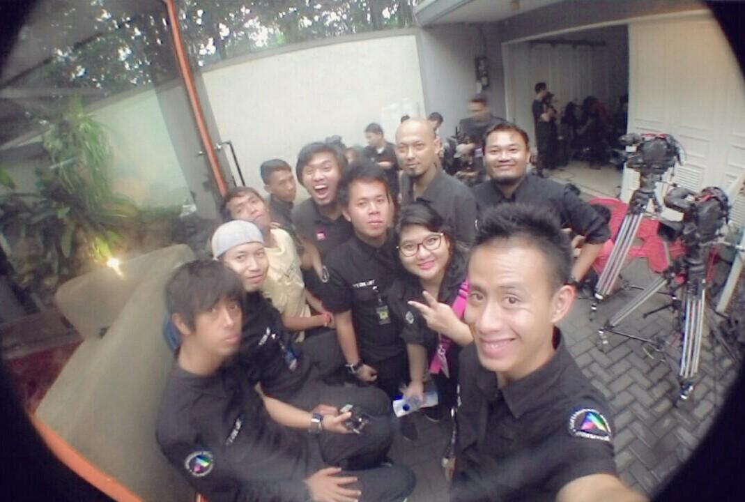 InovXaverius's tweet photo. Latepost, The Blusukan TRANS TV 😃 http://t.co/x2qVJpIlQL