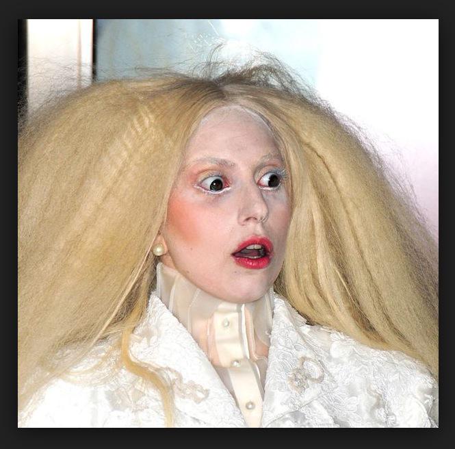 CModistar's tweet image. Estoy tan sorpresa como todos ustedes , creía que diseñadora y modista estaban cortadas con la misma tijera