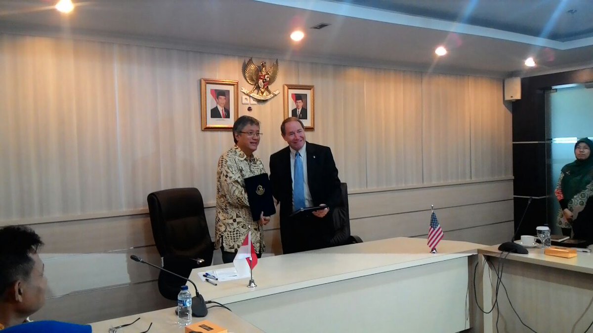 Courtesy Call With President URI &amp; Signing MoU"To improve MMAF capacity in marine and fisheries development”, 7April