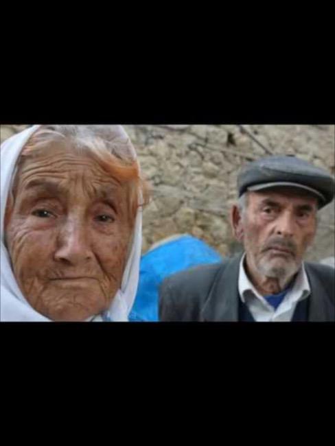 Yavrum yüzme bilmezdi diye içimizi eriten simge anaları da duruşma salonuna almıyorlar sen bunları okurken unutma!