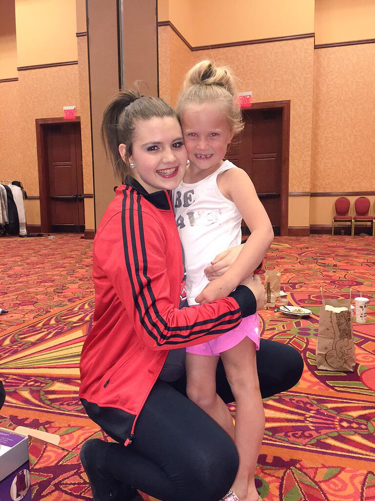 rileymelkowski's tweet photo. this weekend rocked👌🏼 #drserious http://t.co/OArJLoNm2L