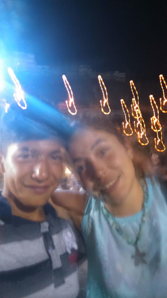 isaac13298's tweet photo. Bonitas vacaciones @karen_171288 @IngCarGon http://t.co/omtJYrd0mg