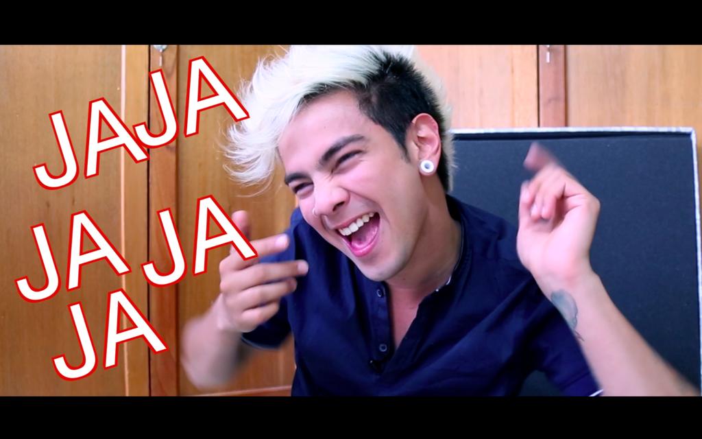 samanthasuperb1's tweet photo. @Juaanjaramilloe hola jaramisho
Solos qeria saludarte te amo jaramisho por favor mandame saludos en tu proximo vídeo http://t.co/gQI97NoVoP