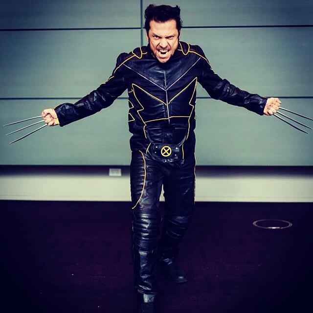 xforcecosplay's tweet photo. #OzComicCon @RealHughJackman #wolverine #cosplay http://t.co/M2aMPaQLxE