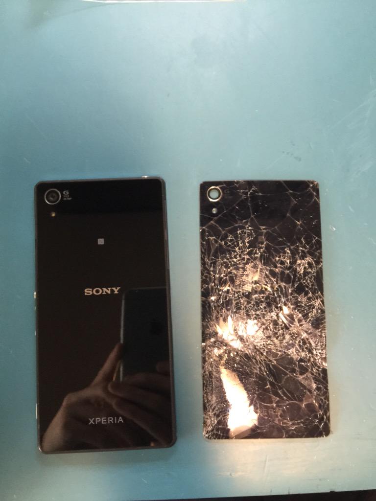 PracticalRepair's tweet image. ISony xperia z2 back glass replacement! Done on site in 20minutes! #Sony #PracticalRepair
