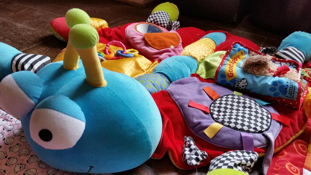 DiscoverAndDo's tweet photo. Come and play today at the Grange pub Ealing. Learn about nature whilst playing! #ealing #london #playgroup http://t.co/71bDpHnxvJ
