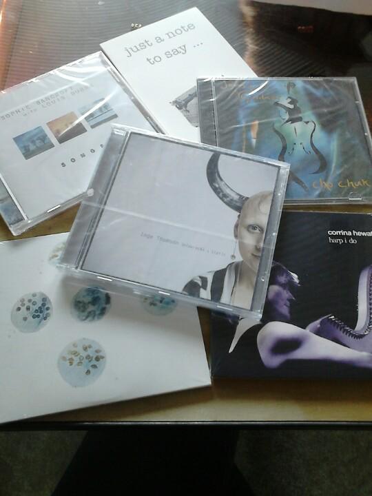 ThatKerryHudson's tweet photo. ...and (!) Pathhead Music Collective, World Wifey Fund CD's from the ace @popcornfury #luckyears #luckylassie http://t.co/gxjMBLhYyI