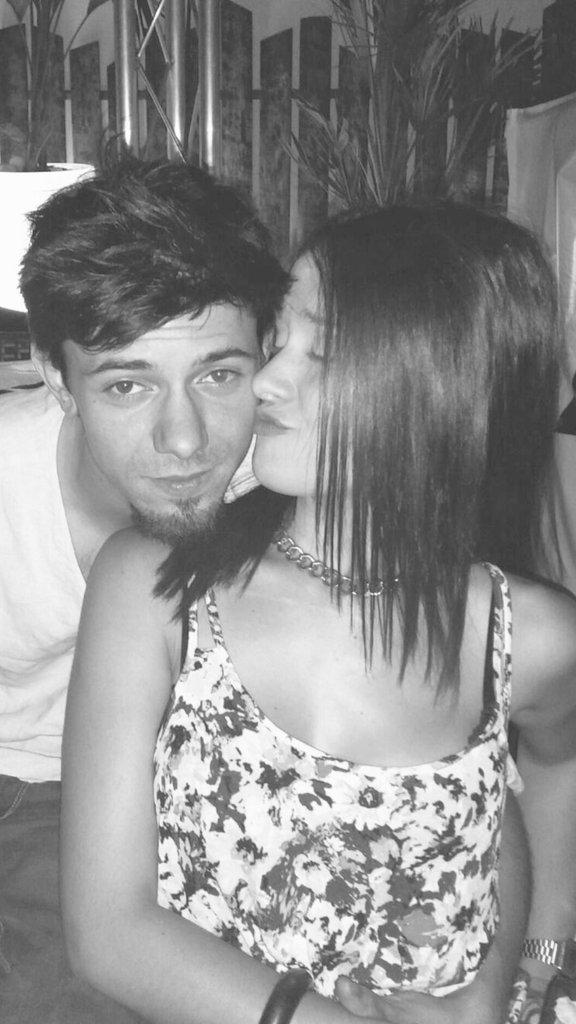 RaKelCnK's tweet photo. Después de 5 años sigues siendo tan especial como el primer día.Gracias x todos los momentos @222Xomo te quiero 😙❤ http://t.co/8I1Js1RleO
