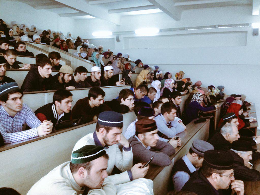 В ДГИ проходит встреча с прямым потомком Пророка(с.гا.в),Шейхом Ма'муном Ша'баном Халилом Ар-равий из Дубая #ДГИ