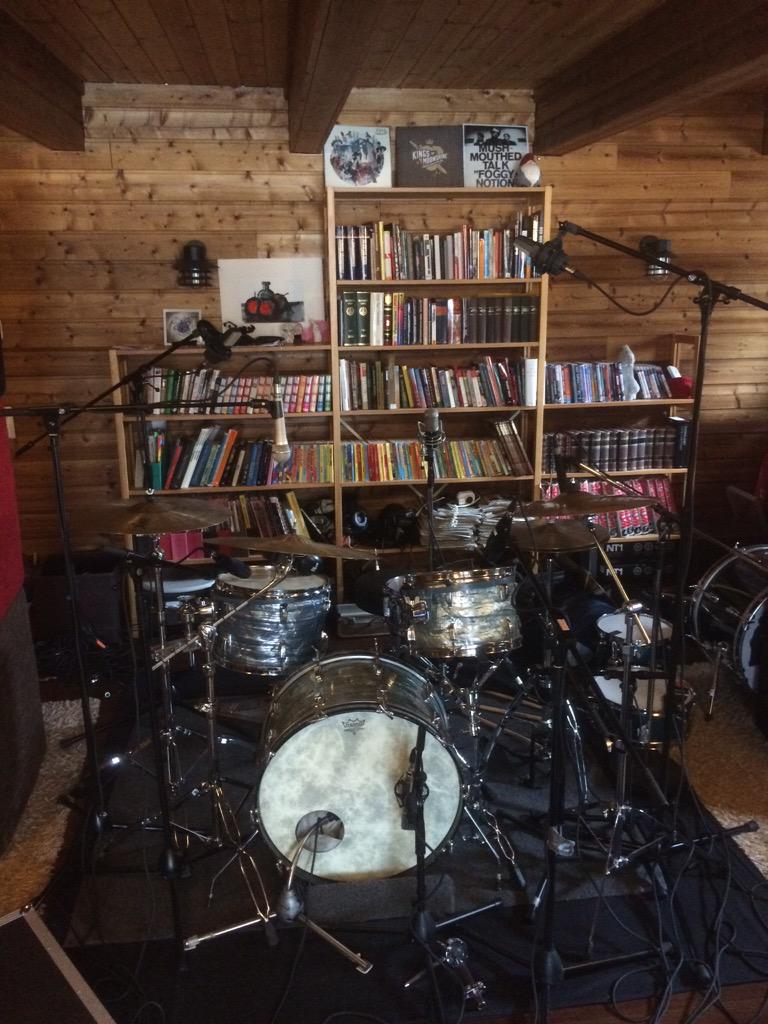 MatiasKi's tweet photo. Ja taas mennään. #wolfbeatstudios http://t.co/ho2kro9AiU