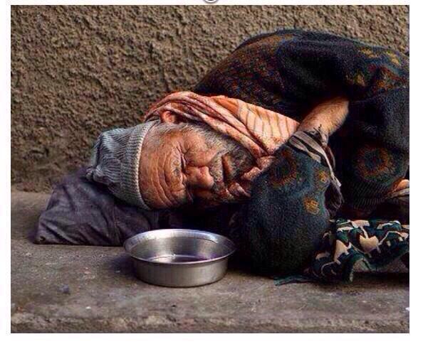 alkng20201's tweet photo. أليست احزاننا تافه مقارنة بهذا ؟ http://t.co/CQeAcqAuJN