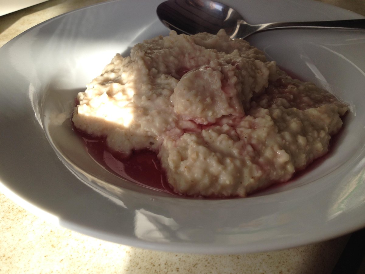 VSO_Intl's tweet photo. How will you jazz up your dishes for Live #BelowTheLine? Why not try VSO's Laura's porridge with a blackcurrant 'jus' http://t.co/i6tCmH4P4k