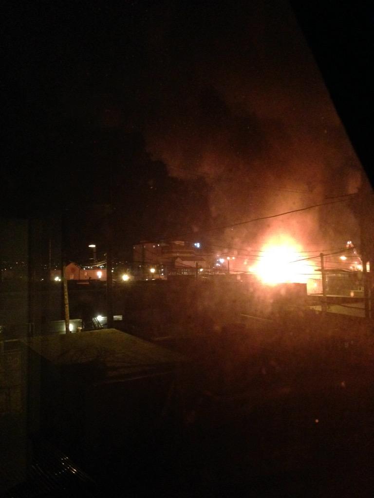 Massive #fire on the 900 block of hastings!! #YVR