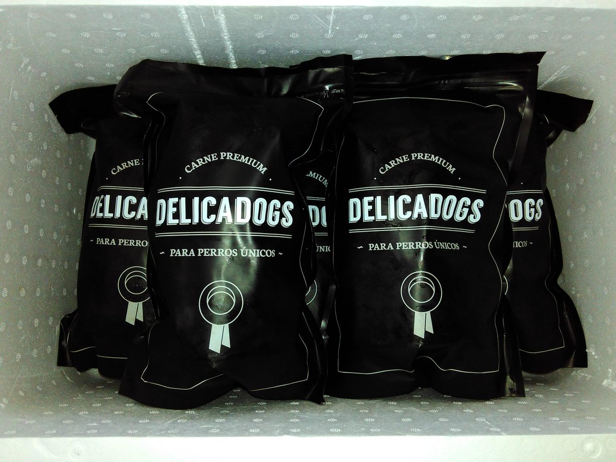 Delicadogs's tweet photo. ¡Buenos días! Informamos a los embajadores/as de #Delicadogs que estamos finalizando vuestros menús. ¡Ya queda menos! http://t.co/wZERhRorno