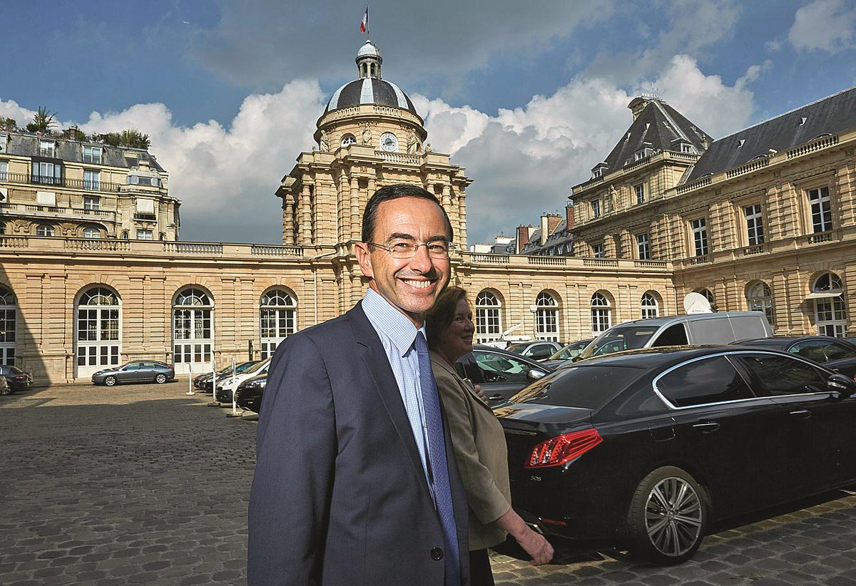 Valeurs's tweet photo. Bruno Retailleau, la revanche du « rat des des champs » >> http://t.co/sS5kP2BcRW http://t.co/uXjYo5SU4Q