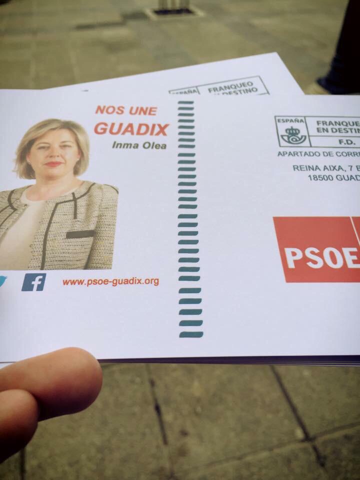 JSAGUADIX's tweet photo. Porque queremos escuchar a los acitanos , recogemos propuestas para la mejora de nuestro pueblo.
#GUADIX http://t.co/9h02KKdPTW