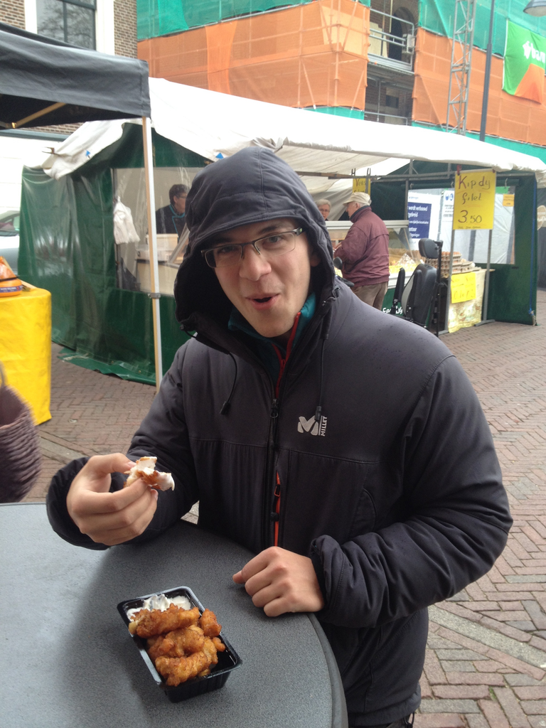 vicancy's tweet photo. Sam is heading for #Dubai today. But not before he tried some real #Dutch #food. #kibbeling #Vicancy #travel http://t.co/X50mSs3asW