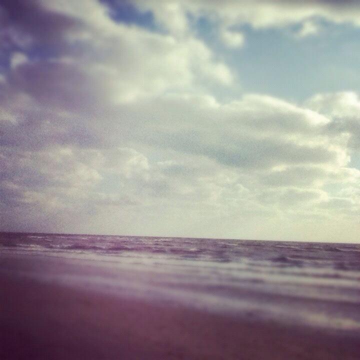 jotyrrellcreate's tweet image. I see the sea #westsussex