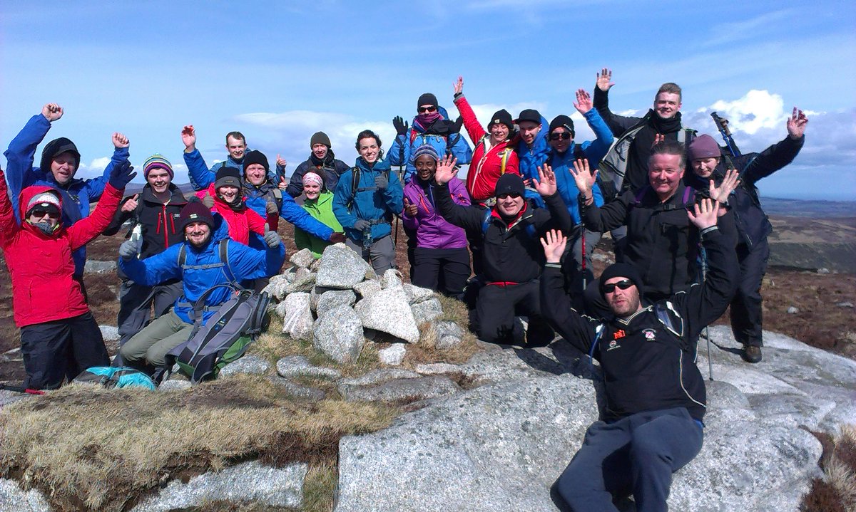 EarthsEdge's tweet photo. A great weekend hiking for the Kili June and July teams :) What did you get up to this weekend? #adventureweekends http://t.co/k1uB13WfBJ