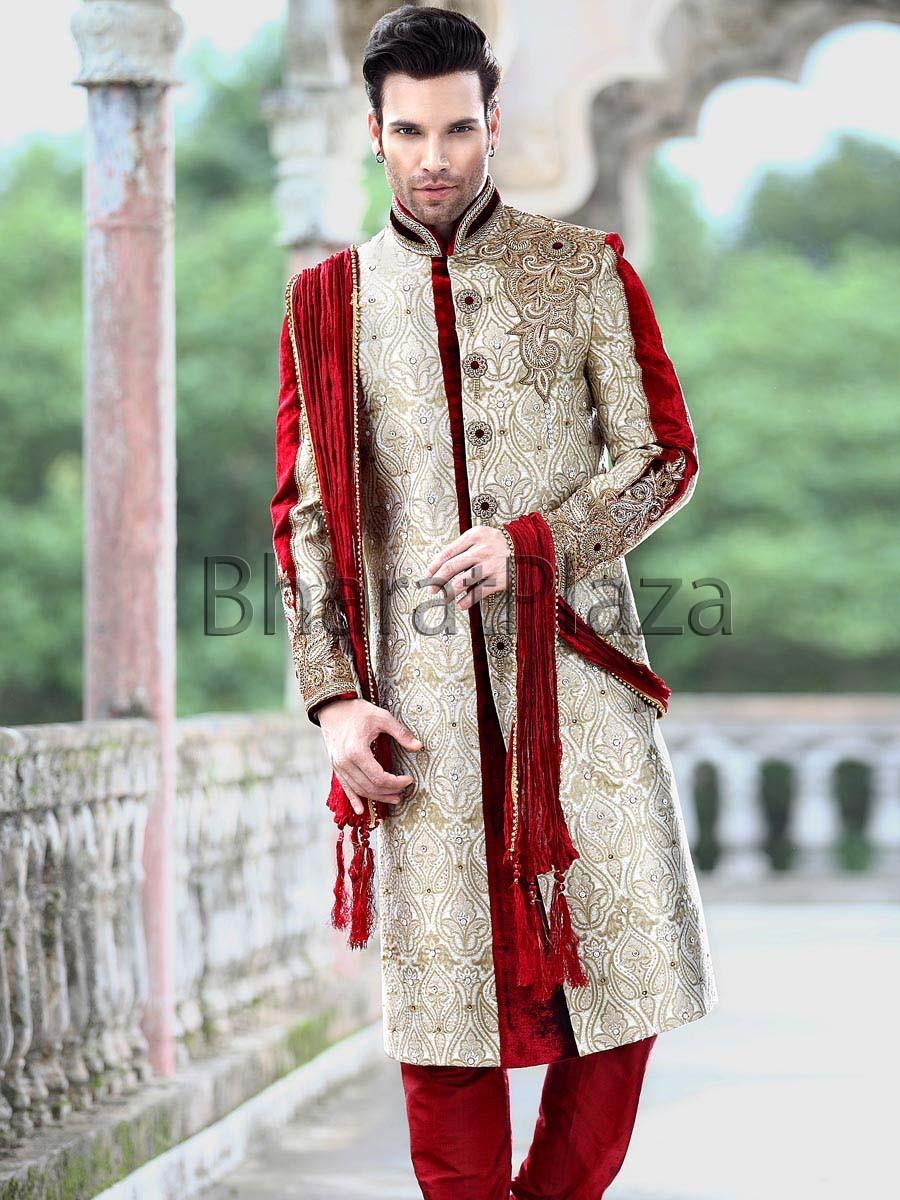 These #designer #bridegroom wear could be the perfect dress for your #wedding day. Shop more: ow.ly/LwUpk