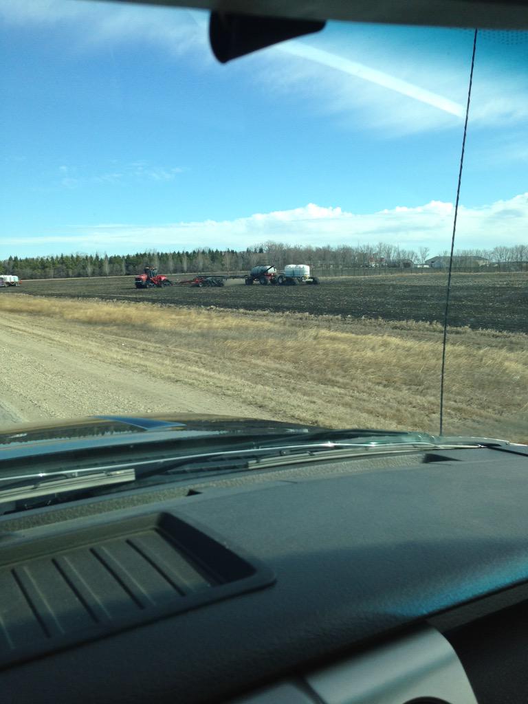 louie1616's tweet photo. And so it begins!!! North of carman #plant15 http://t.co/AeSGeVJs7i