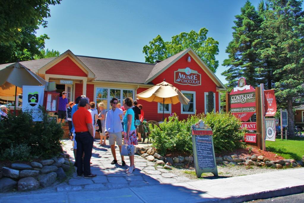 BromontCondo's tweet photo. Feeling hungry? Don’t hesitate to stop by Bromont’s Chocolate Museum! Enjoy :) http://t.co/tMvce0Ccez