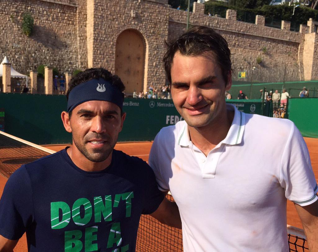 Had fun practicing today with <a href="/Vitiestrella80/">Víctor Estrella B.</a>. A hero from the Dominican Republic, and a great guy. ☀️🌎🎾