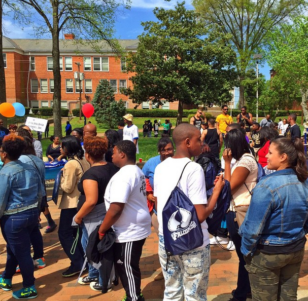 Please follow our SAU ADMISSIONS PAGE ON IG @sau_admissions this is for ALL of our NEW incoming freshman! #SAU19