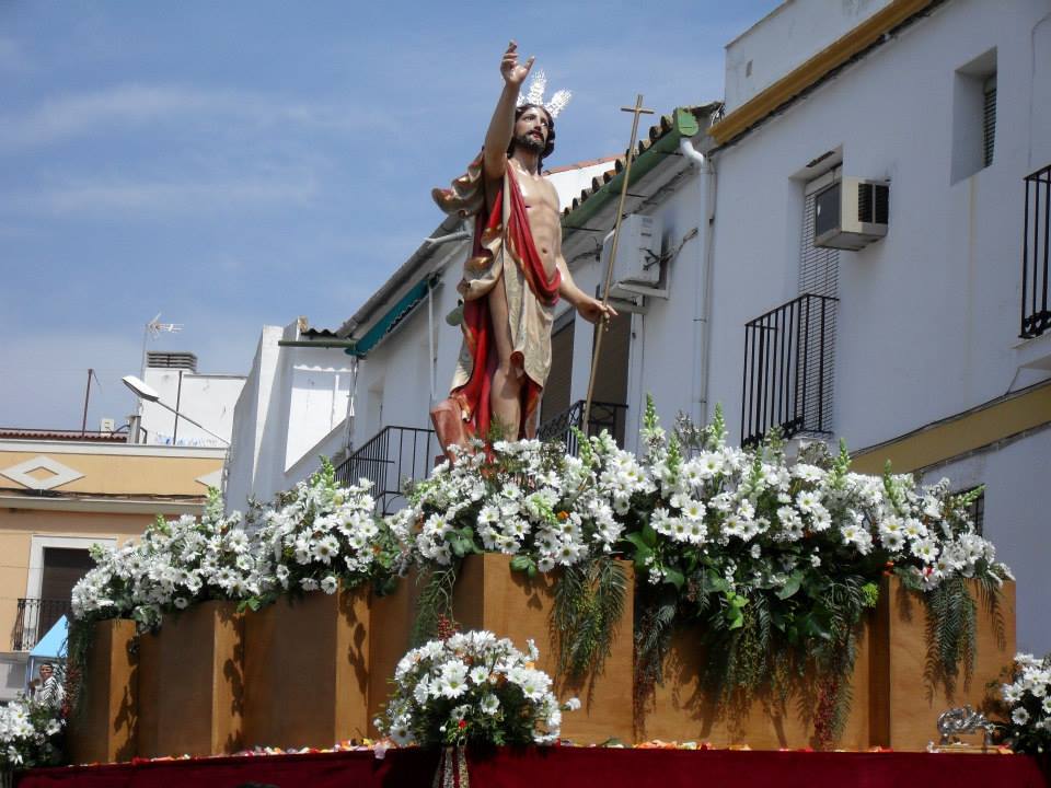 resucitado2014's tweet photo. Momentos de este Domingo de Resurrección
#resurrección2015 http://t.co/HkV4N175Pz