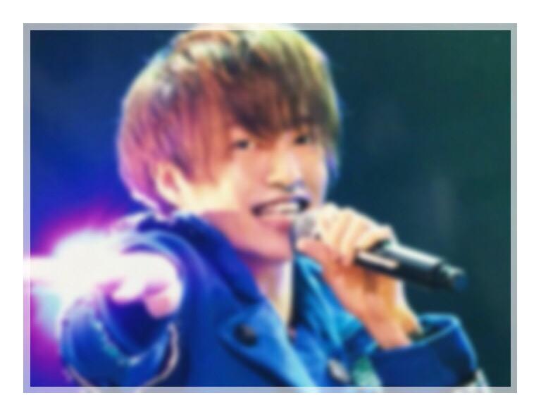 myuut_mrt's tweet photo. .

  �� 誰

  よ

    り     Ｒrr

  も

    君          ⇒

  が

    好                Ｆf

  き

       #RTしたnrさんbotさんフォローする
. http://t.co/XbByPVPZMD