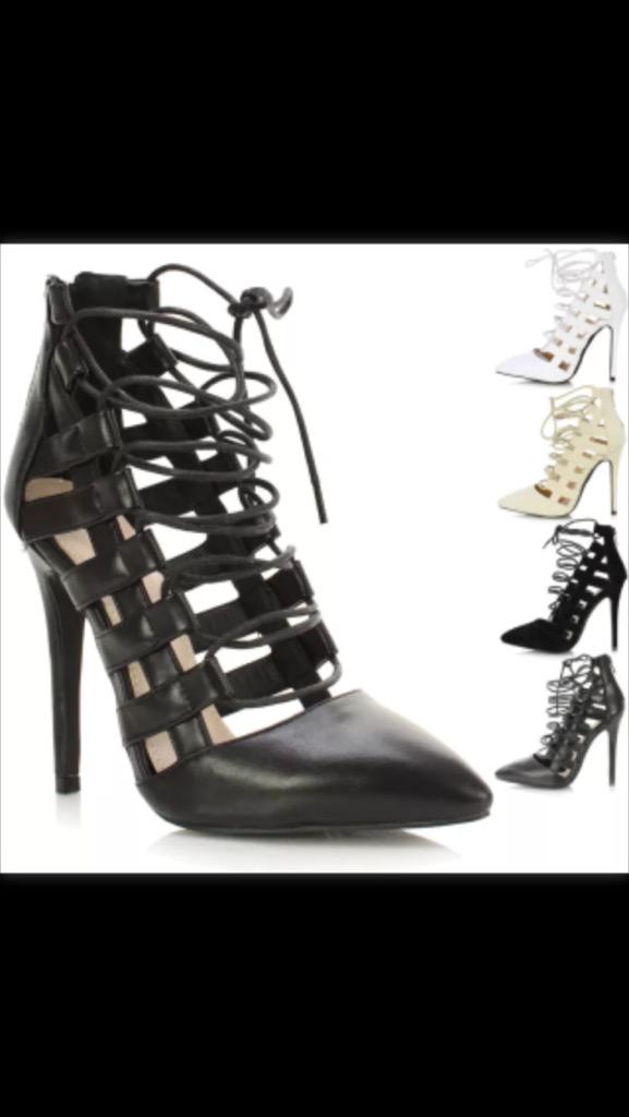 EmbellishCDF's tweet image. OMG 😳 these beauties!!!!

Now available for £40 plus p&amp;amp;p. Limited quantity and sizes!!