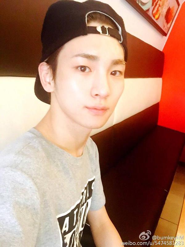 msiashawol's tweet photo. [#WeiBom] 150413 bumkeykM Weibo Update : i'm alive http://t.co/tnFUHp5mdR