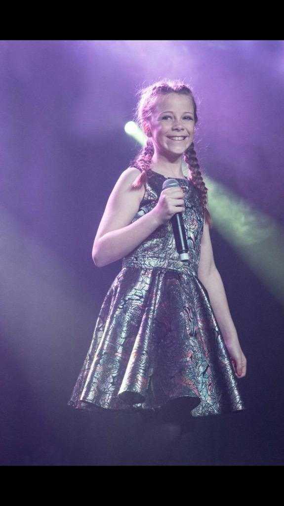 mullen_trinity's tweet photo. Take me back to Ebbw Vale and Birmingham... 💞 http://t.co/71BqSj17wN